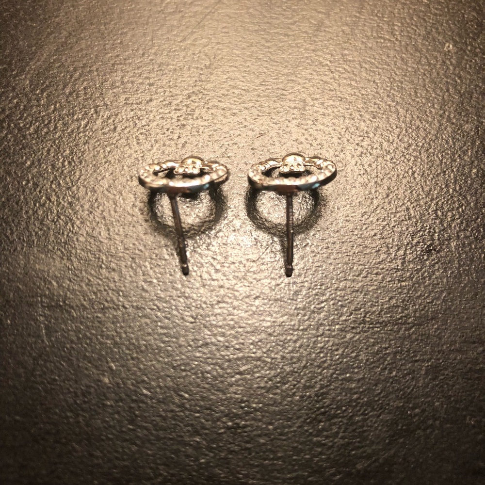 SOLD - Silver and Swarovski Crystal Earrings - Picture 4 of 8
